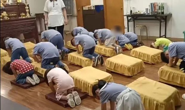 揭秘非法组织会道门：自称救世“” 实则做起“皇帝梦”